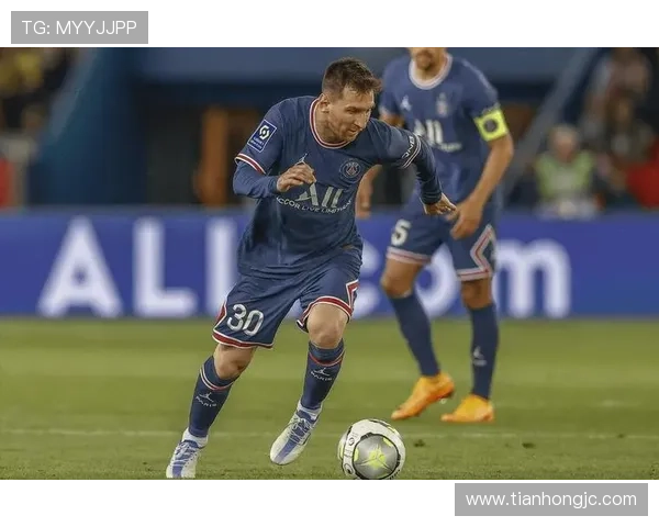 名宿点评赫拉芬贝赫上赛季表现出色本赛季状态下滑令人失望