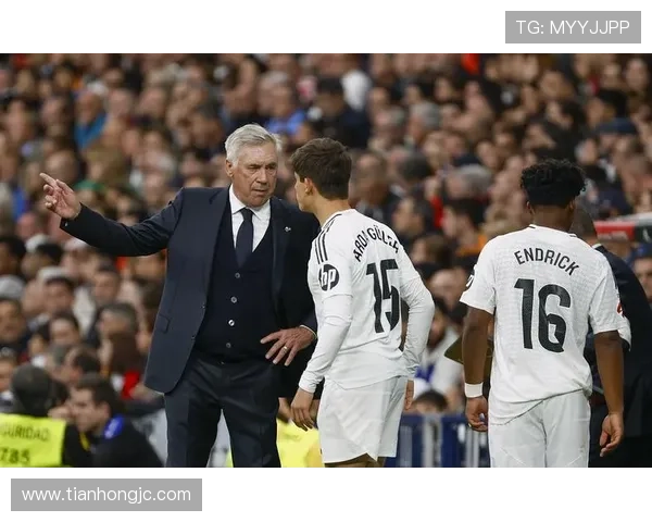 西媒报道门迪伤缺165天皇马考虑为其寻找新去处